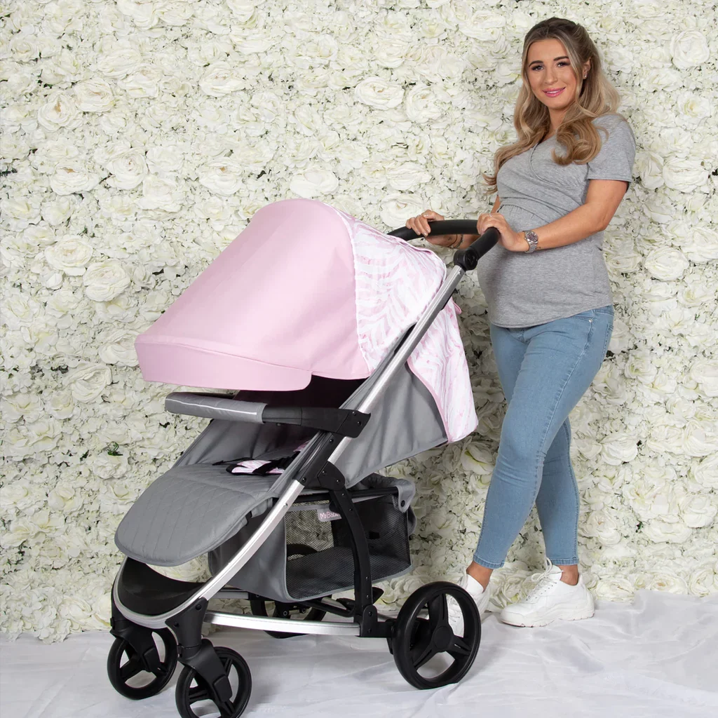 Dani Dyer MB200 Pink & Grey pushchair