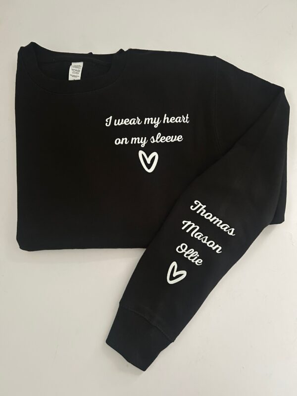 Itty Bitty Women's Oversized Heart On My Sleeve Sweatshirt